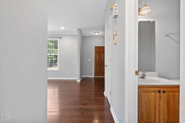 105 New Parkside Drive, Chapel Hill, NC 27516