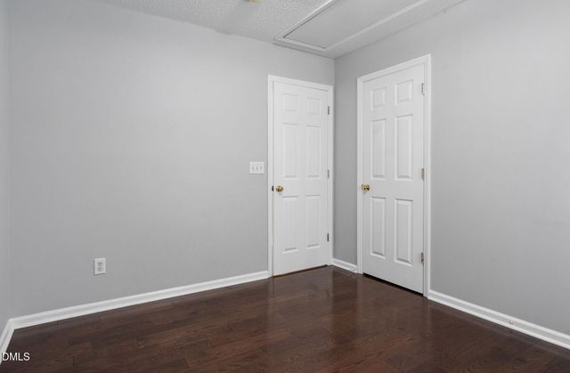 105 New Parkside Drive, Chapel Hill, NC 27516