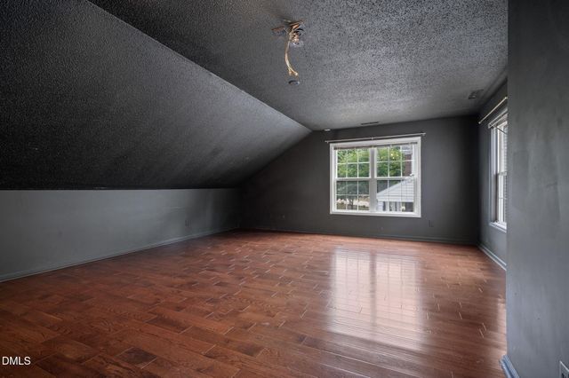 105 New Parkside Drive, Chapel Hill, NC 27516