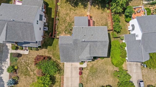105 New Parkside Drive, Chapel Hill, NC 27516