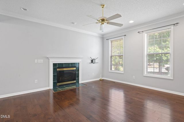 105 New Parkside Drive, Chapel Hill, NC 27516