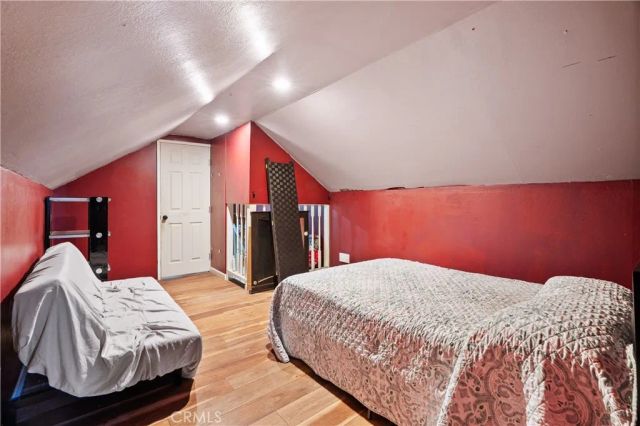 8766 Dalton Avenue, Los Angeles, CA 90047