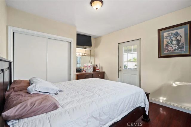 8766 Dalton Avenue, Los Angeles, CA 90047