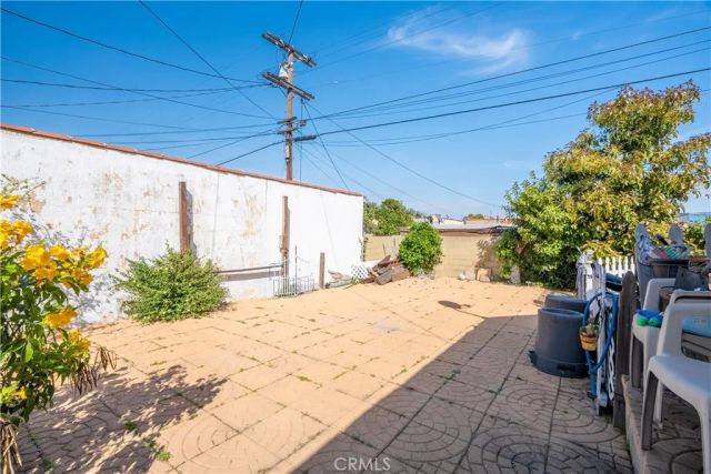 8766 Dalton Avenue, Los Angeles, CA 90047