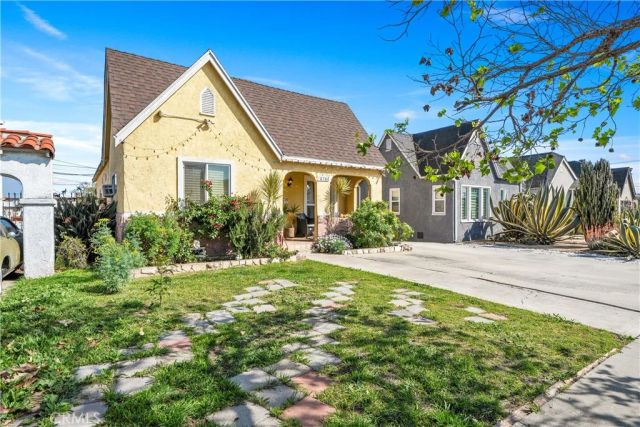 8766 Dalton Avenue, Los Angeles, CA 90047