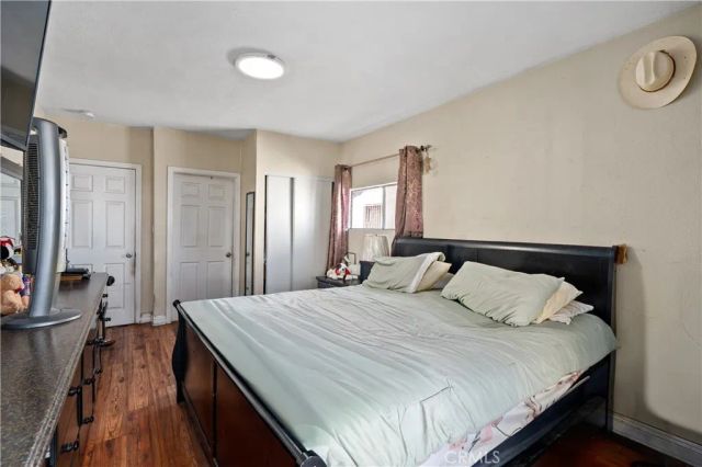 8766 Dalton Avenue, Los Angeles, CA 90047