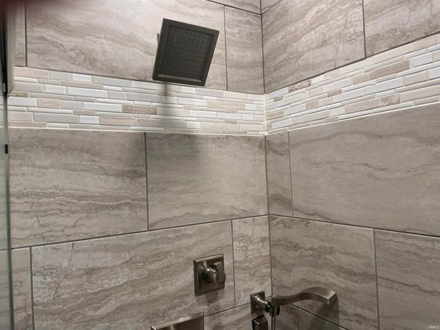 2409 N Janney Avenue, Muncie, IN 47304