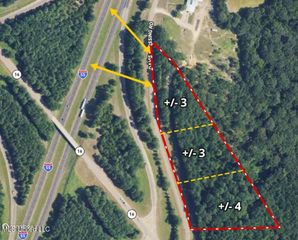144 Davis Crossing Road, Canton, MS 39046