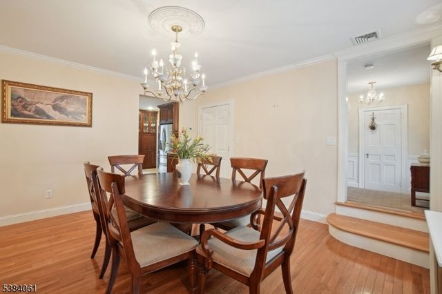 12 Edgewood Rd, Edison Twp., NJ 08820