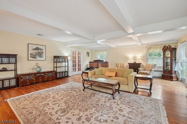 12 Edgewood Rd, Edison Twp., NJ 08820