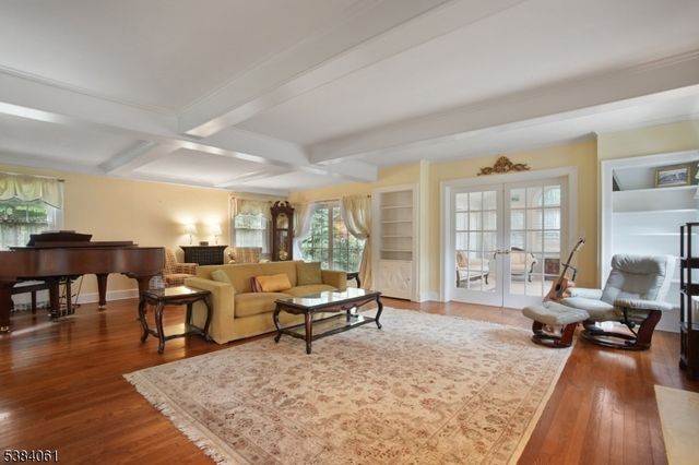 12 Edgewood Rd, Edison Twp., NJ 08820