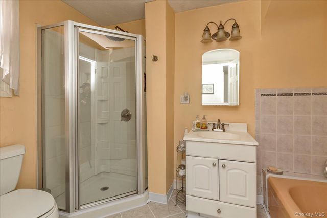 36-13 Clearview Expressway, Bayside, NY 11361