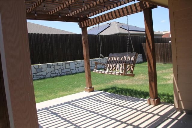 1111 Meadow Side Drive, Princeton, TX 75407