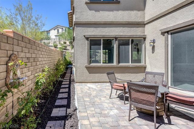11944 Dolcemente Lane, Las Vegas, NV 89138