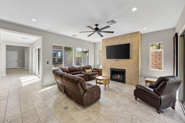 11944 Dolcemente Lane, Las Vegas, NV 89138