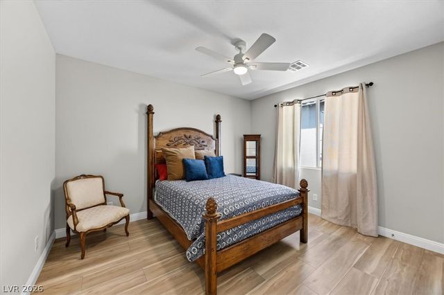 11944 Dolcemente Lane, Las Vegas, NV 89138