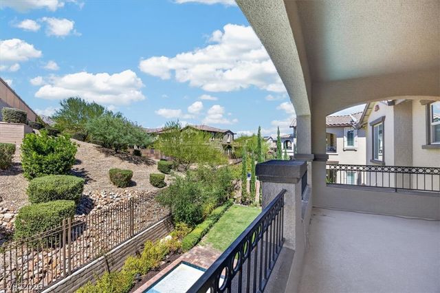 11944 Dolcemente Lane, Las Vegas, NV 89138