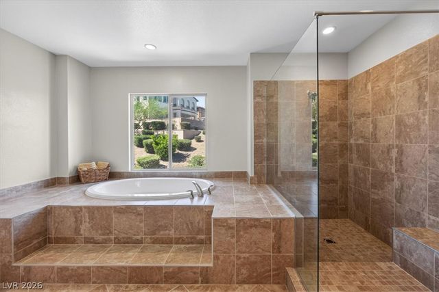 11944 Dolcemente Lane, Las Vegas, NV 89138