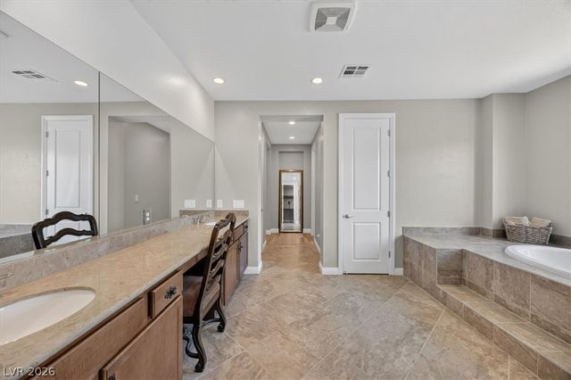 11944 Dolcemente Lane, Las Vegas, NV 89138