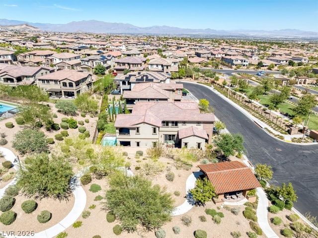 11944 Dolcemente Lane, Las Vegas, NV 89138