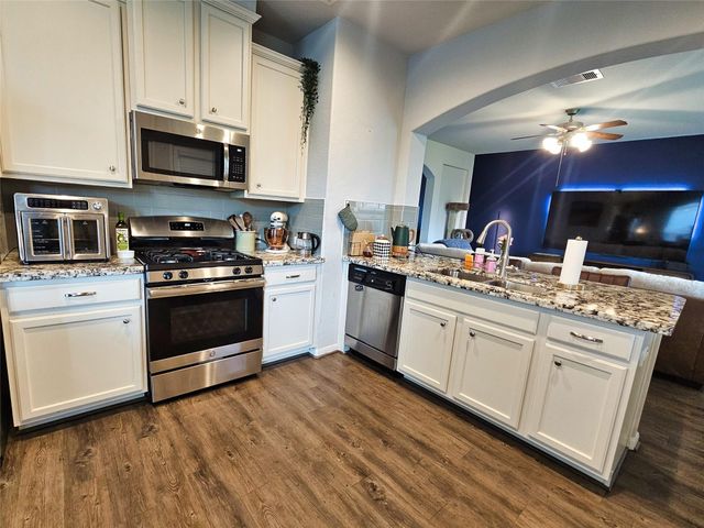 2711 Painted Sunrise Trail, Houston, TX 77045