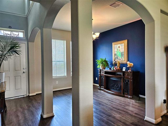 2711 Painted Sunrise Trail, Houston, TX 77045