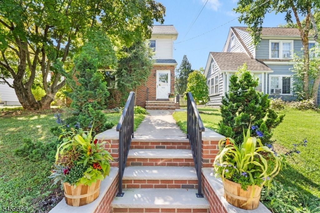 384 Catherine St, Somerville Boro, NJ 08876 — exterior