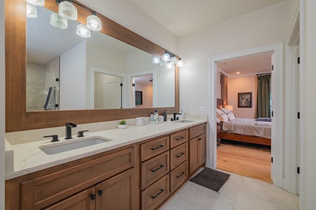 30 Pinehurst Dr, Manchester, TN 37355