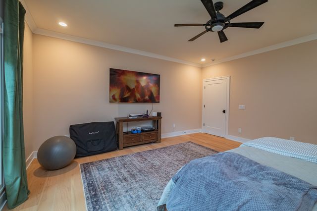 30 Pinehurst Dr, Manchester, TN 37355