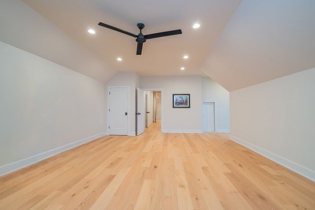 30 Pinehurst Dr, Manchester, TN 37355