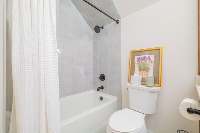 30 Pinehurst Dr, Manchester, TN 37355