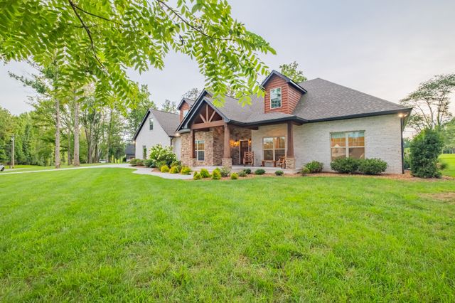 30 Pinehurst Dr, Manchester, TN 37355