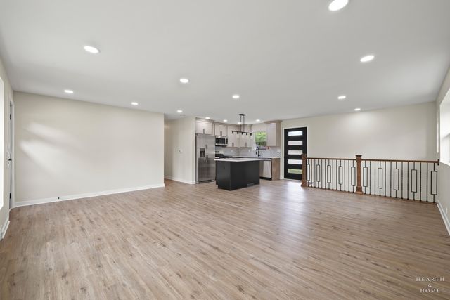 9513 Lowell Avenue, Skokie, IL 60076