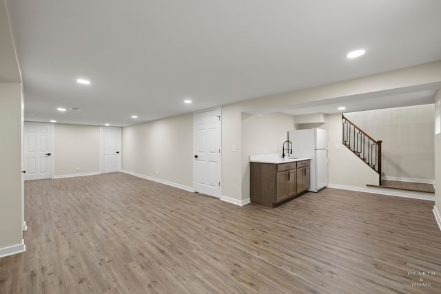 9513 Lowell Avenue, Skokie, IL 60076