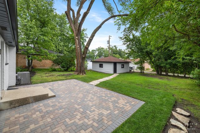 9513 Lowell Avenue, Skokie, IL 60076