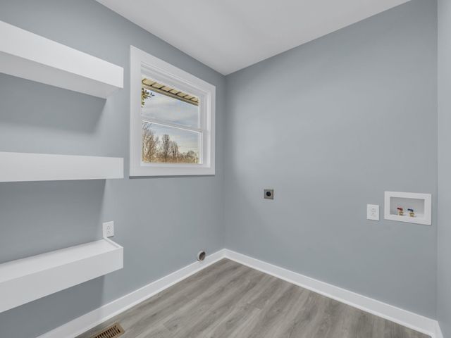 118 Forest Hills Dr, Clarksville, TN 37040