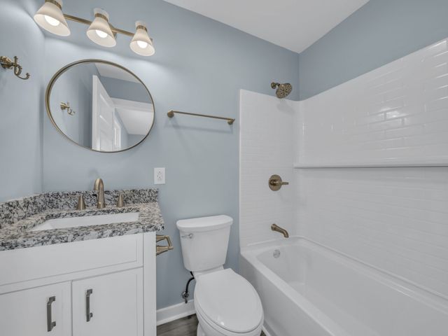 118 Forest Hills Dr, Clarksville, TN 37040