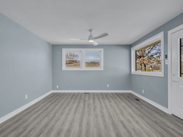 118 Forest Hills Dr, Clarksville, TN 37040