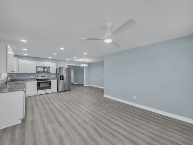 118 Forest Hills Dr, Clarksville, TN 37040