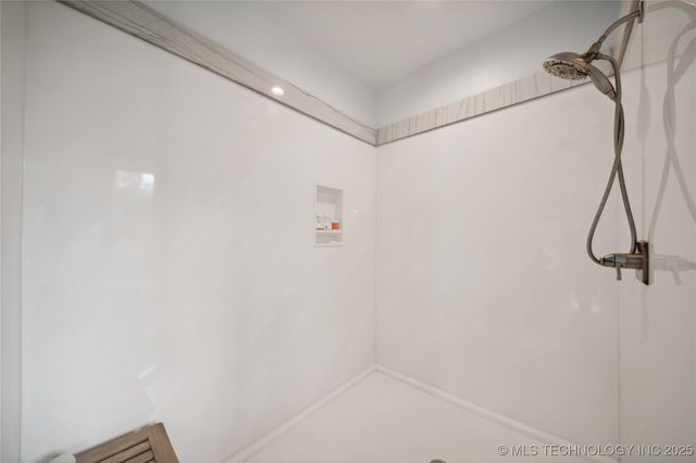 9433 S 282nd East Avenue, Broken Arrow, OK 74014