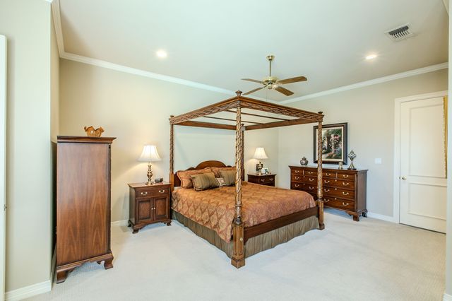 757 Village Green Drive, Desoto, TX 75115