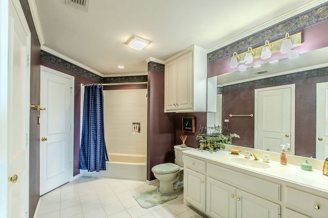 757 Village Green Drive, Desoto, TX 75115