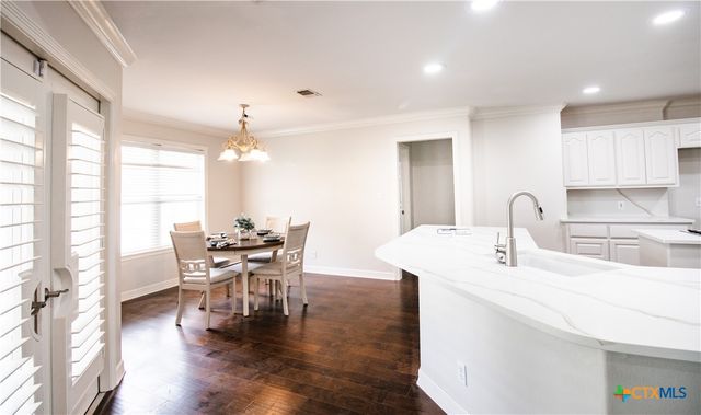 202 Ridge View, Victoria, TX 77904