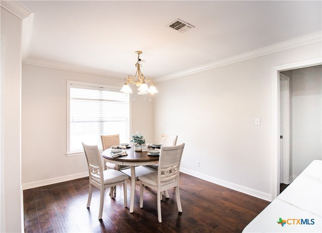 202 Ridge View, Victoria, TX 77904