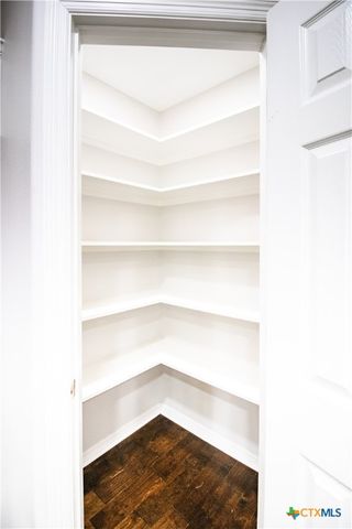 202 Ridge View, Victoria, TX 77904