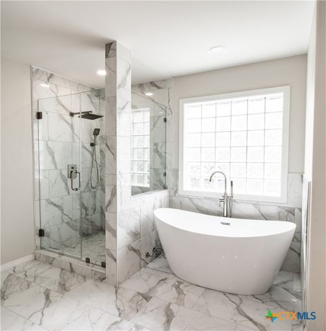 202 Ridge View, Victoria, TX 77904