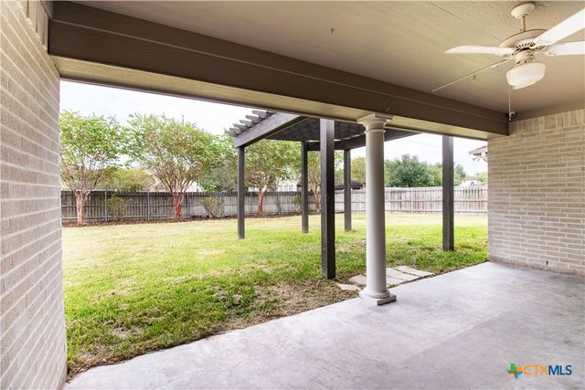 202 Ridge View, Victoria, TX 77904