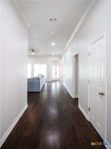 202 Ridge View, Victoria, TX 77904