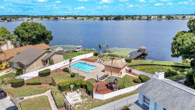 542 LAKE DEXTER BOULEVARD, Winter Haven, FL 33884