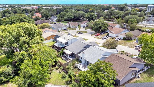 542 LAKE DEXTER BOULEVARD, Winter Haven, FL 33884